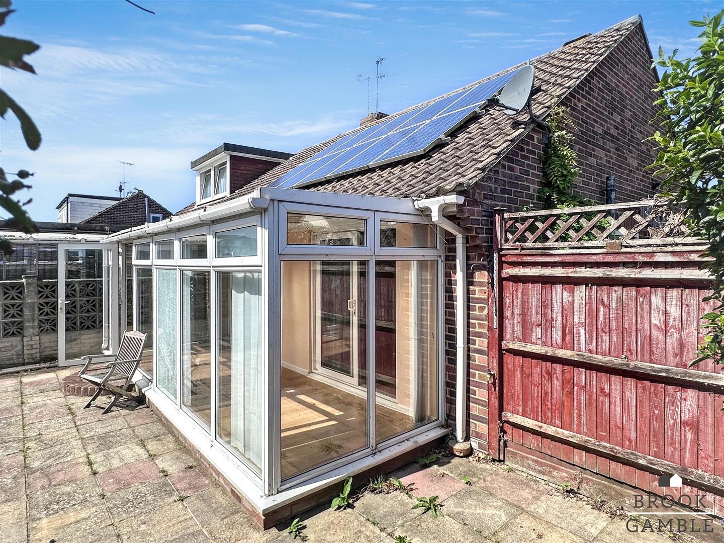2 Bedroom Bungalow. Victoria Close in Polegate,  13